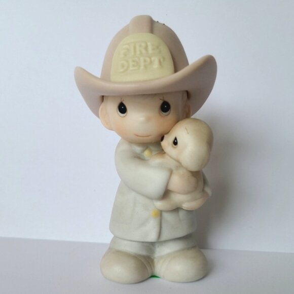Vintage 80s Precious Moments Firefighter Puppy Collectible Porcelain Figurine - Picture 3 of 11